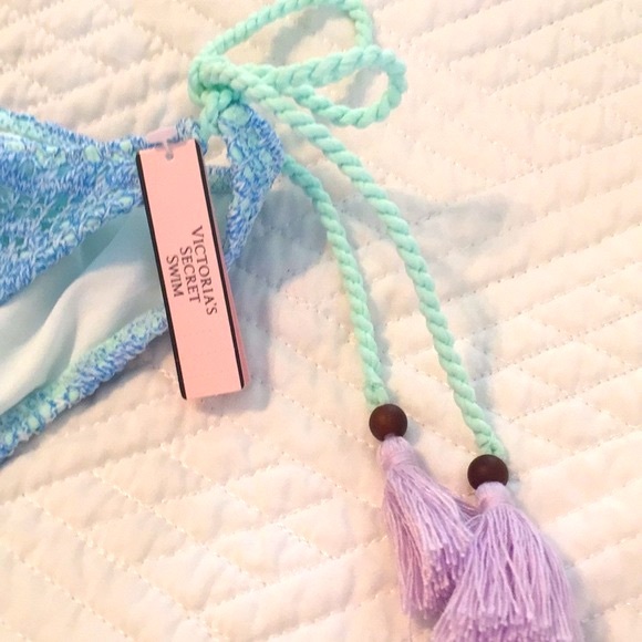 Victoria’s Secret Swim bottoms NWT - Picture 3 of 4